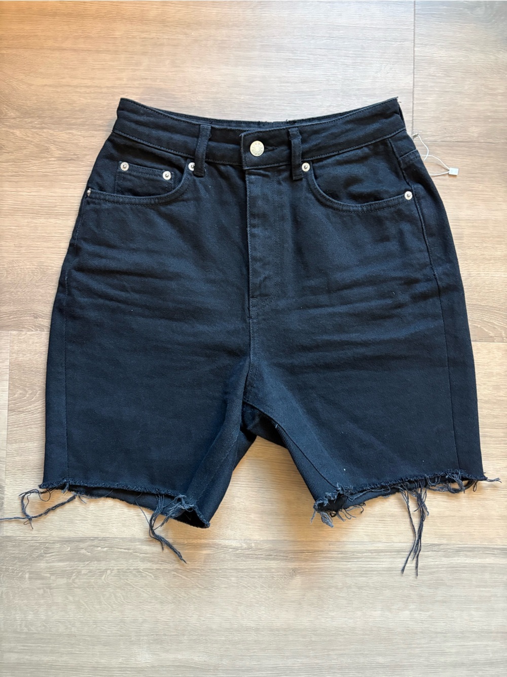 NA-KD High-Rise Frayed Hem Black Denim Shorts- size 25